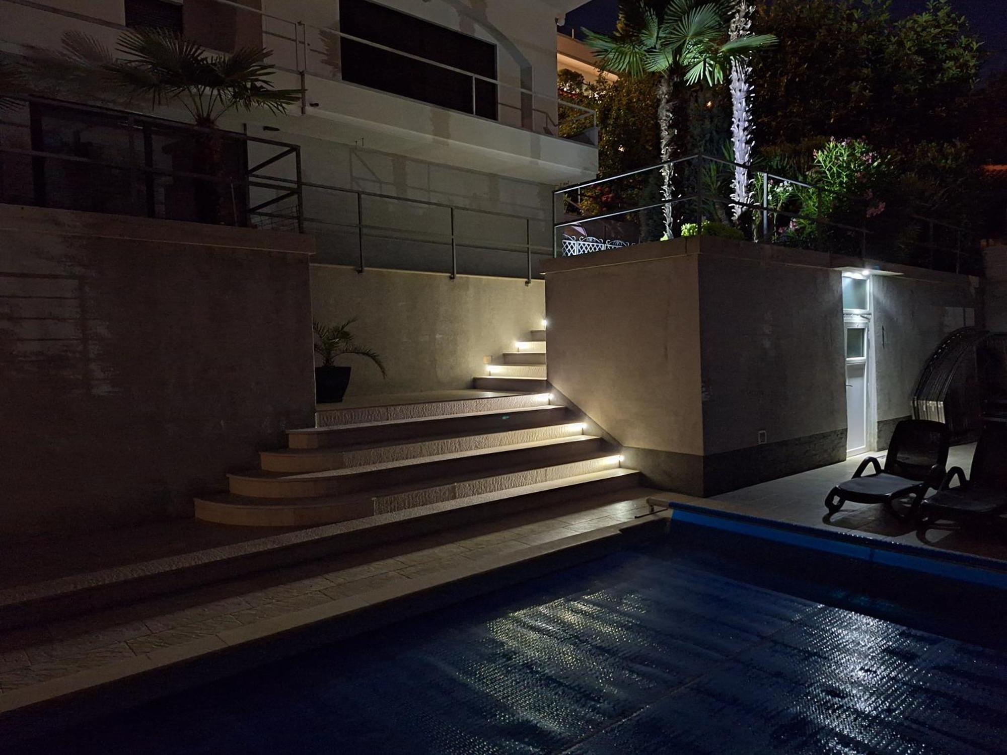 Villa Suzy-Apartments Suzana Lovran Buitenkant foto