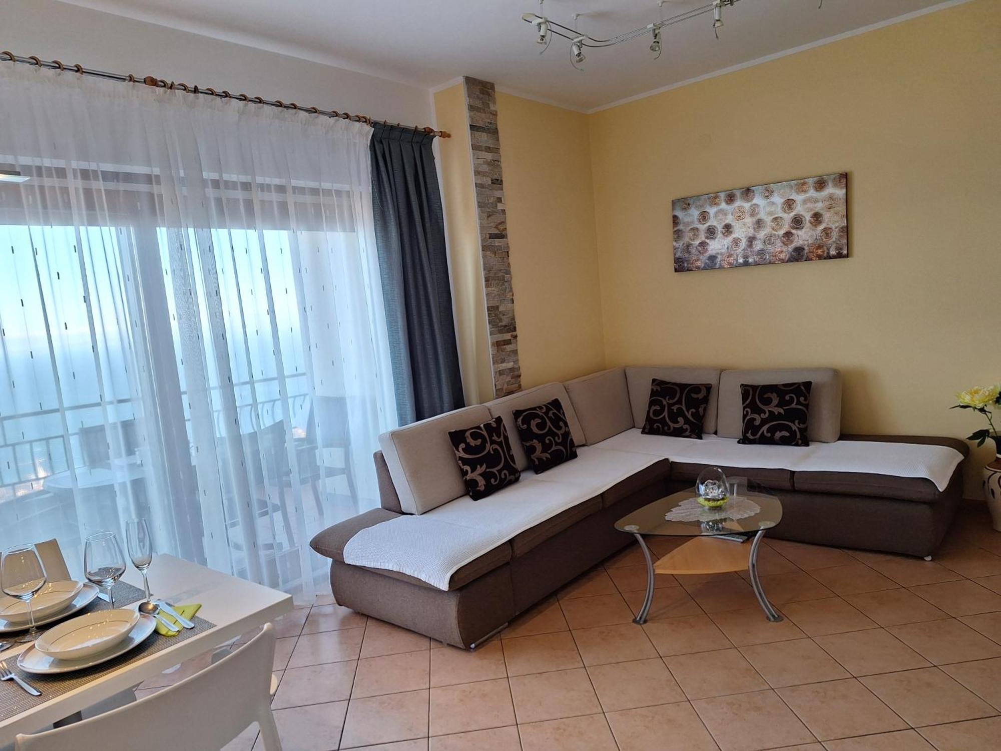 Villa Suzy-Apartments Suzana Lovran Buitenkant foto