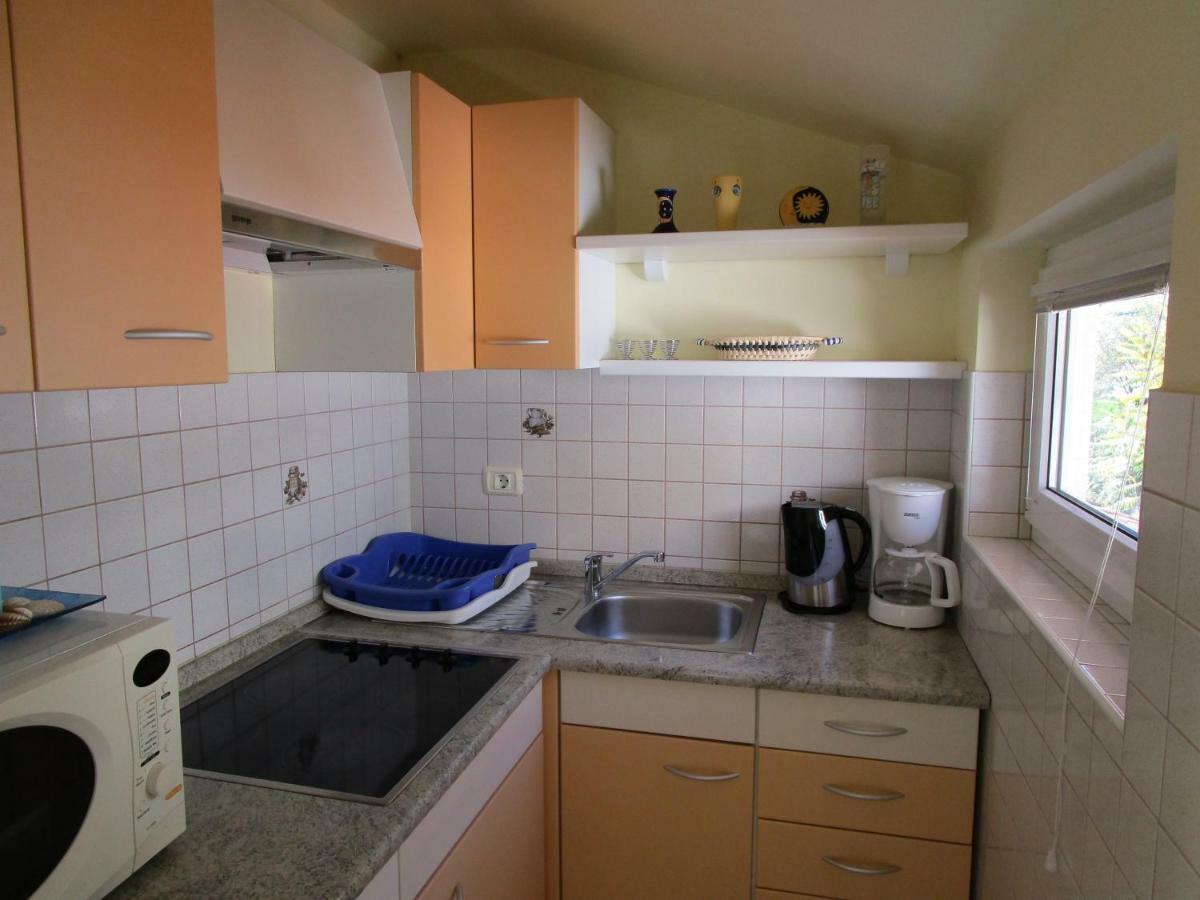 Villa Suzy-Apartments Suzana Lovran Buitenkant foto